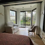 Bed and Breakfast Le Nid De Rochefort-en-Yvelines